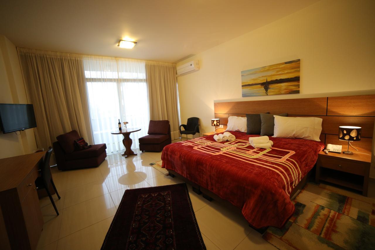 Sea Valley Aparthotel Byblos Exterior photo